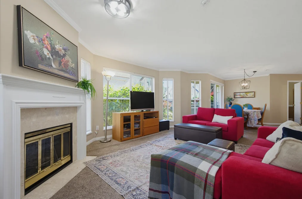 Condo for sale at 217 7151 121 Street Surrey British Columbia - MLS: R3139066