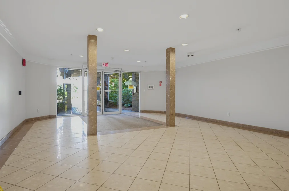 217 7151 121 STREET, Surrey BC V3W 0E7, Surrey BC — Residential for Sale — Photo 5 of 32