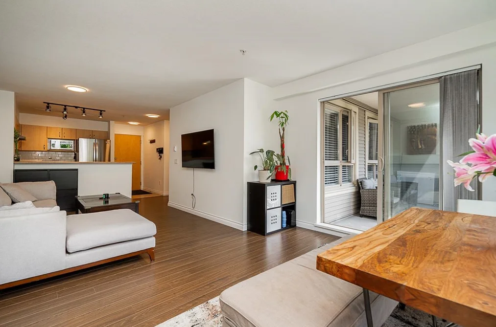 217 801 KLAHANIE DRIVE, Port Moody BC V3H 5K4, Port Moody BC — Residential for Sale - Photo 6