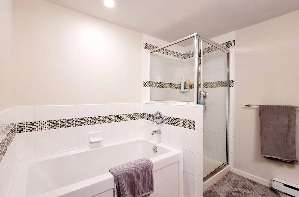 217 9299 TOMICKI AVENUE, Richmond, BC — Residential for Sale — Photo 10 of 26