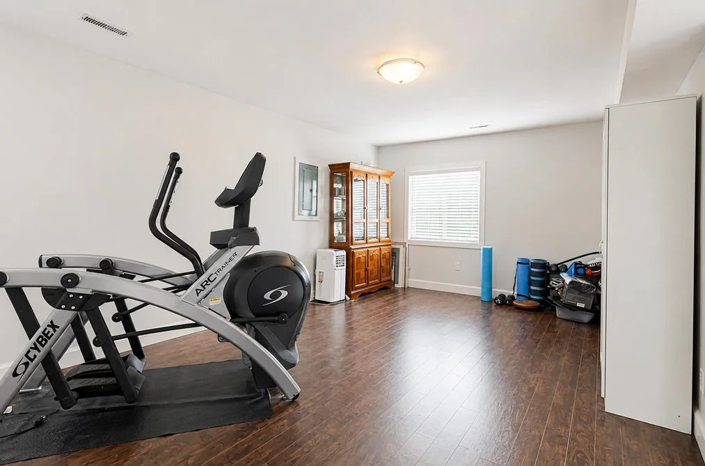2170 MOSS CRESCENT, Abbotsford BC V2S 4Y6, Abbotsford BC — Residential for Sale — Photo 22 of 40