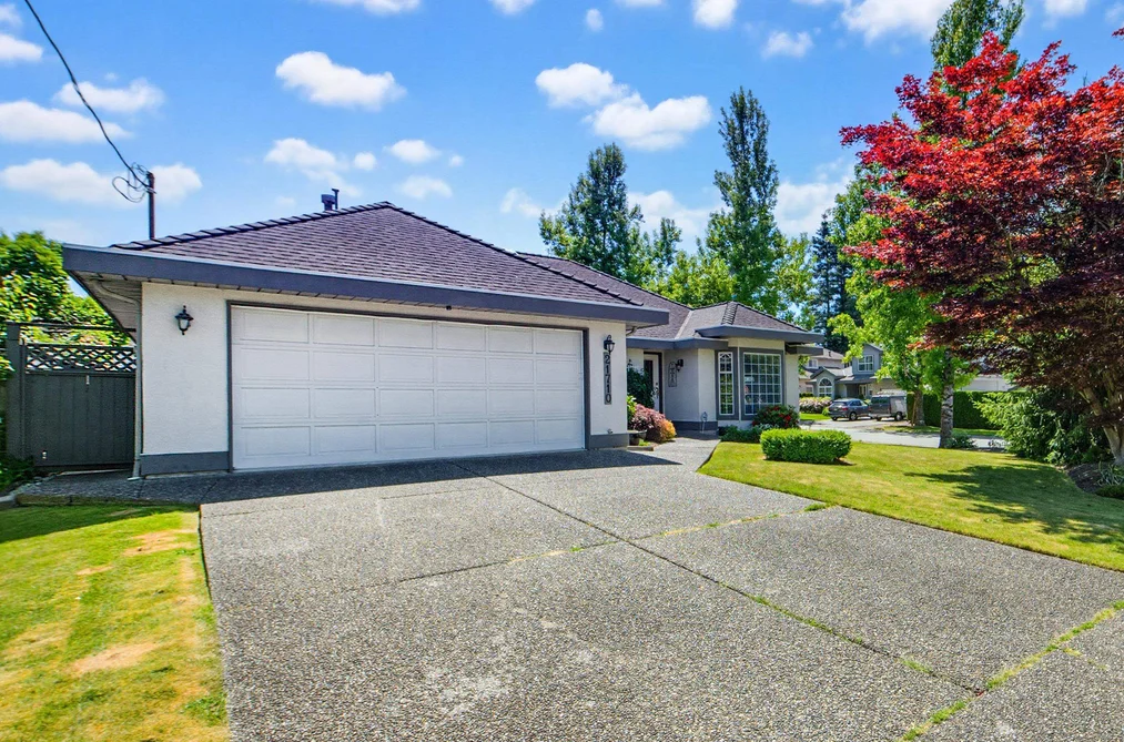 21710 46 AVENUE, Langley BC V3A 3J4, Langley BC — Residential for Sale - Photo 2