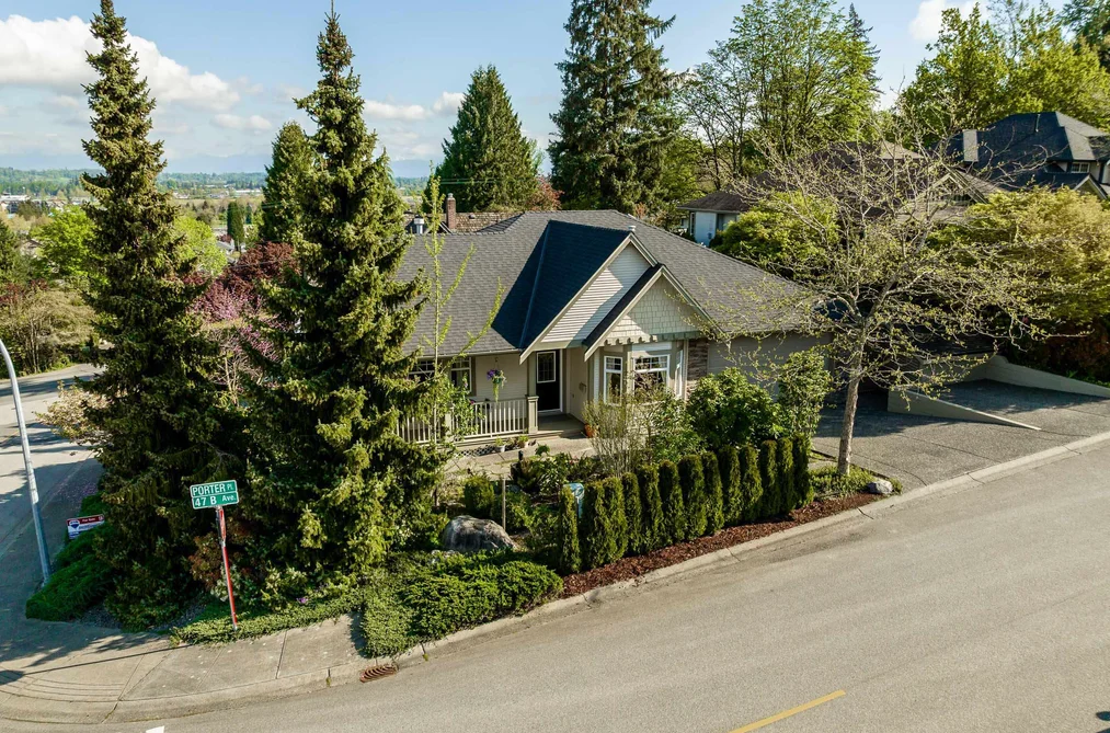 21735 47B AVENUE, Langley BC V3A 8T3, Langley BC — Residential for Sale - Photo 2