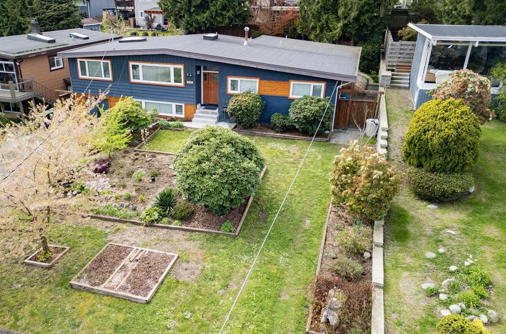2175 GREYLYNN CRESCENT, North Vancouver BC V7J 2X6, North Vancouver BC — Residential for Sale - Photo 3