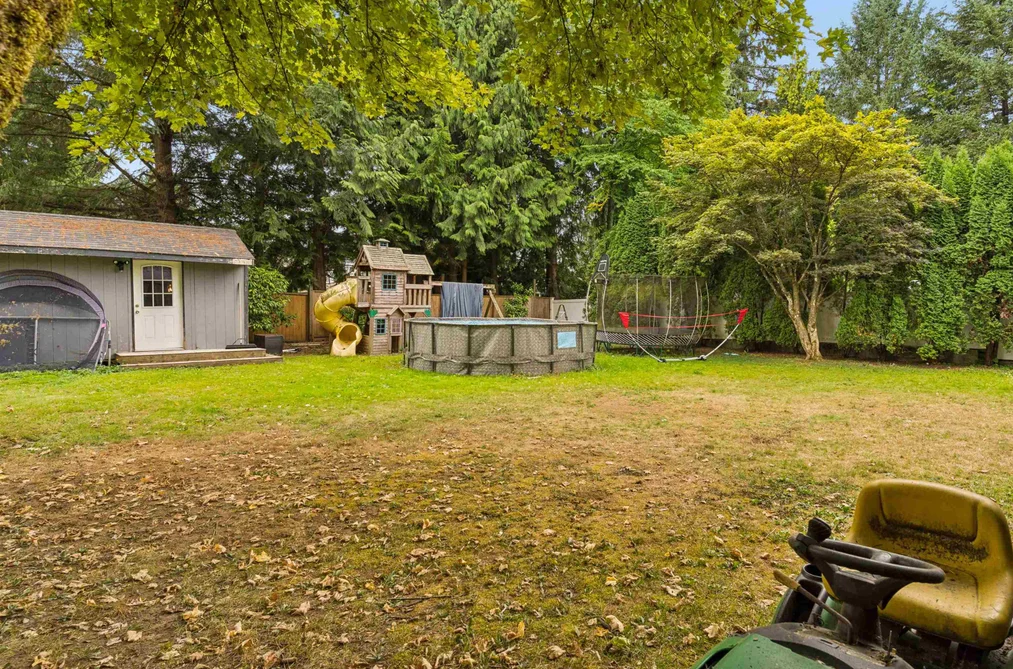 21796 Donovan Avenue, Maple Ridge, BC - House for Sale - Photo 27 of 29 21796 Donovan Avenue, Maple Ridge, BC - House for Sale - Photo 27 of 29