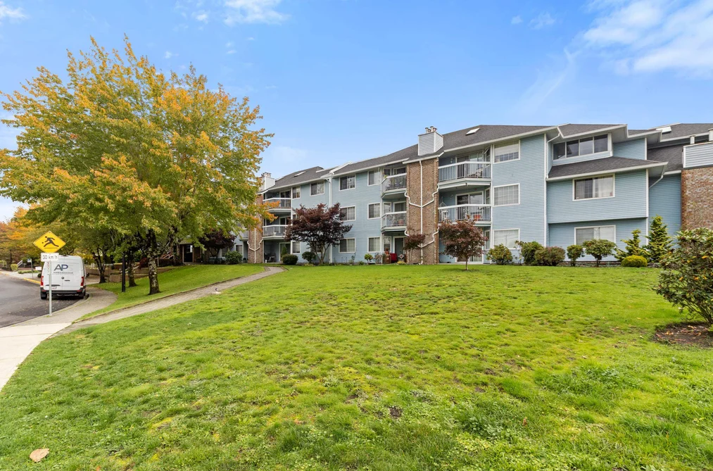 Condo for sale at 218 11510 225 Street Maple Ridge British Columbia - MLS: R3107061