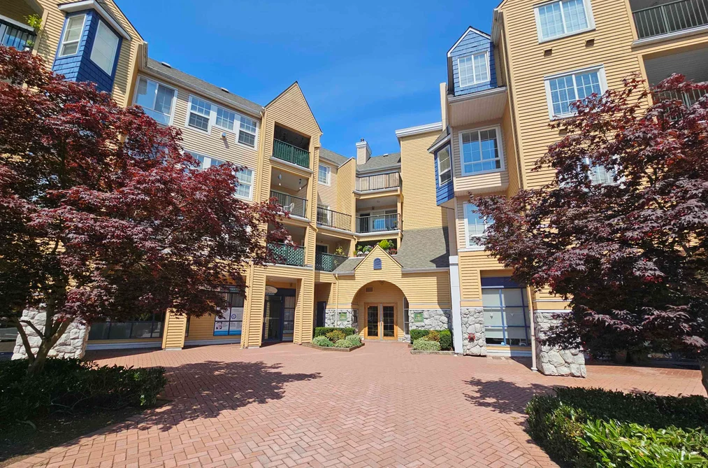 Condo for sale at 218 1363 56 Street Delta British Columbia - MLS: R3147122