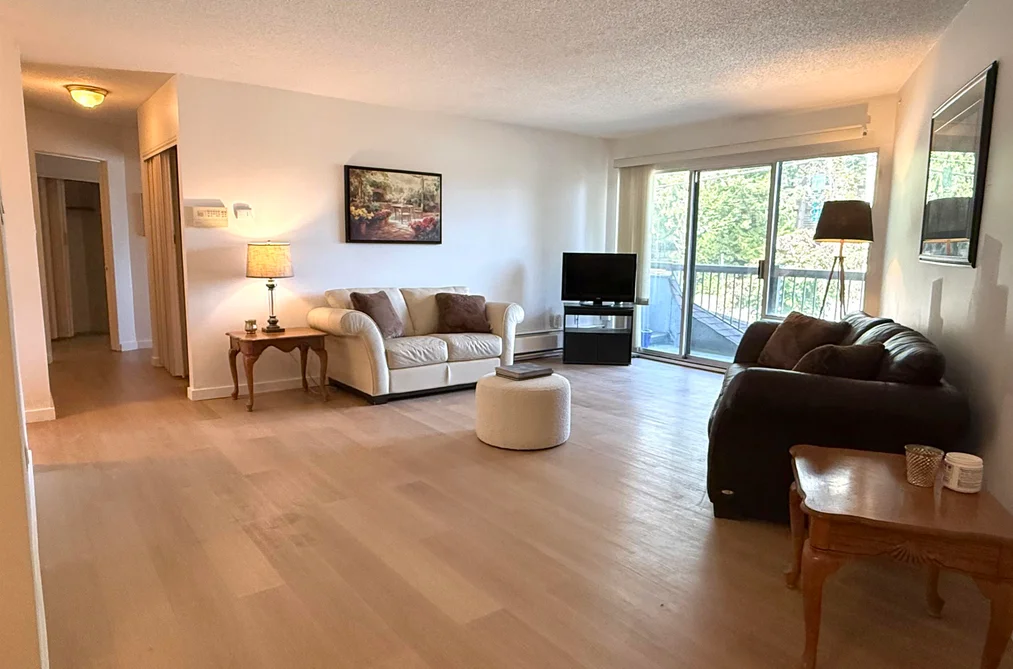 15020 North Bluff Rd Unit 218, White Rock, BC - MLS: R3160768