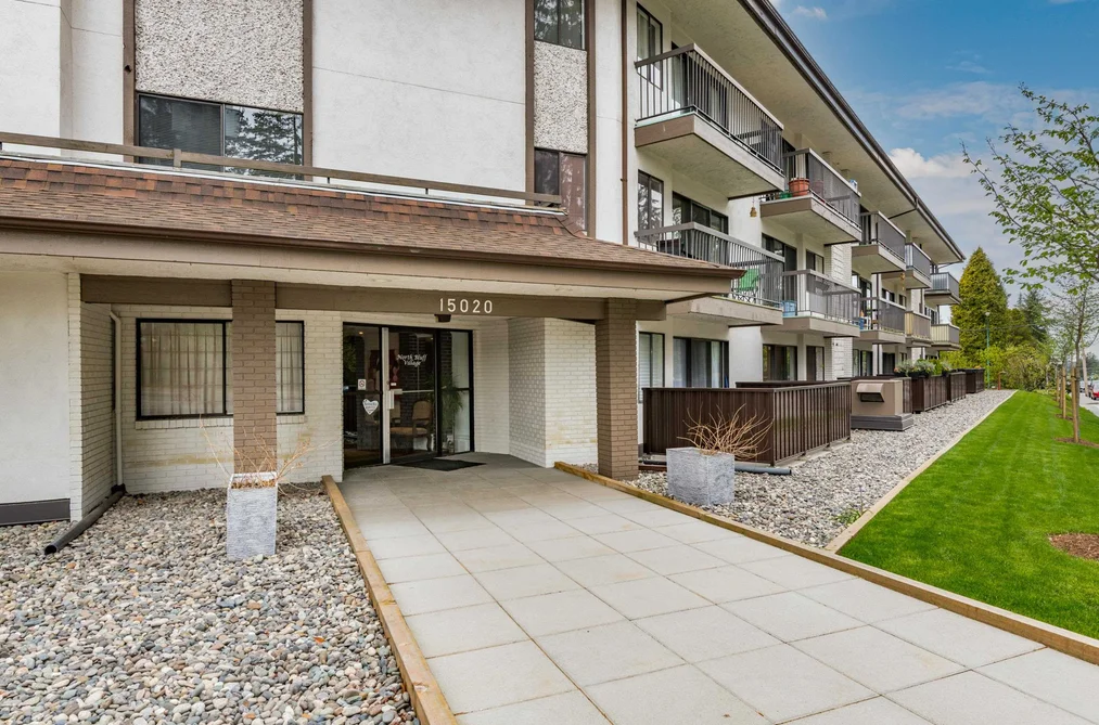 218 15020 NORTH BLUFF ROAD, White Rock BC V4B 5A4, White Rock BC — Residential for Sale - Photo 2