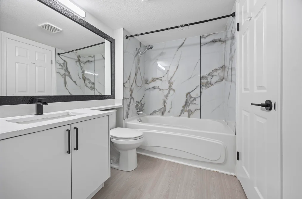 218 15268 105 AVENUE, Surrey BC V3R 0W8, Surrey BC — Residential for Sale - Photo 3