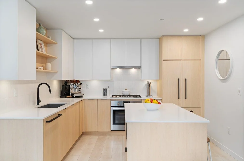 2045 Heritage Park Lane Unit 218, North Vancouver, BC - MLS: R3178618