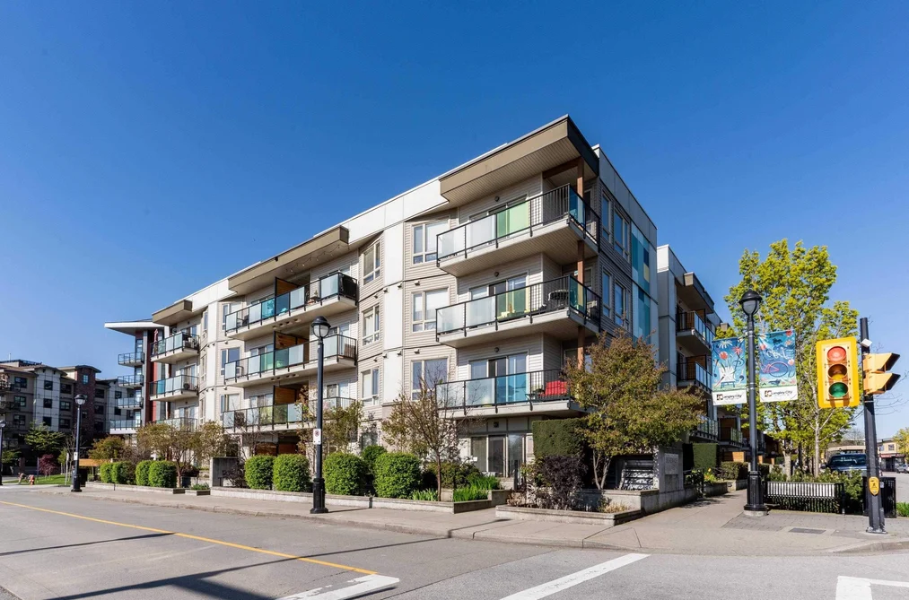 Condo for sale at 218 20460 Douglas Crescent Langley British Columbia - MLS: R3073716