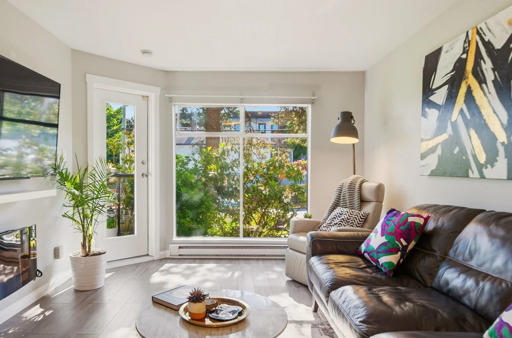 218 2222 PRINCE EDWARD STREET, Vancouver BC V5T 4M6, Vancouver BC — Residential for Sale - Photo 2
