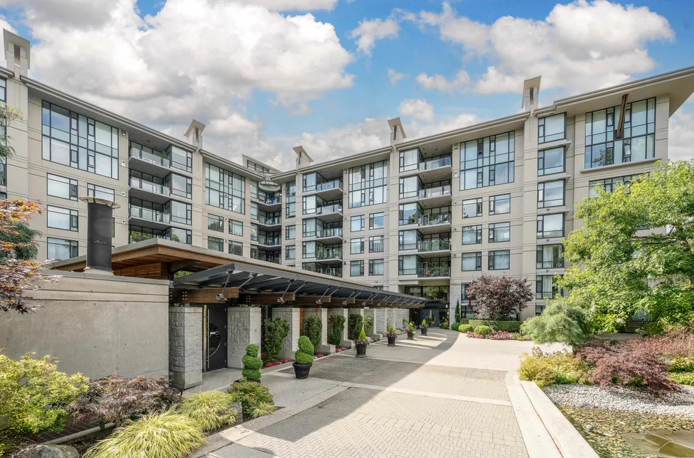 Condo for sale at 218 4685 Valley Drive Vancouver British Columbia - MLS: R3153207