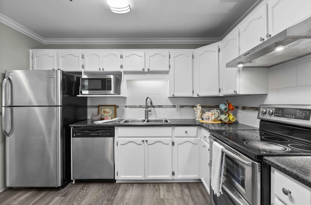 218 5710 201 STREET, Langley BC V3A 8A8, Langley BC — Residential for Sale — Photo 11 of 33