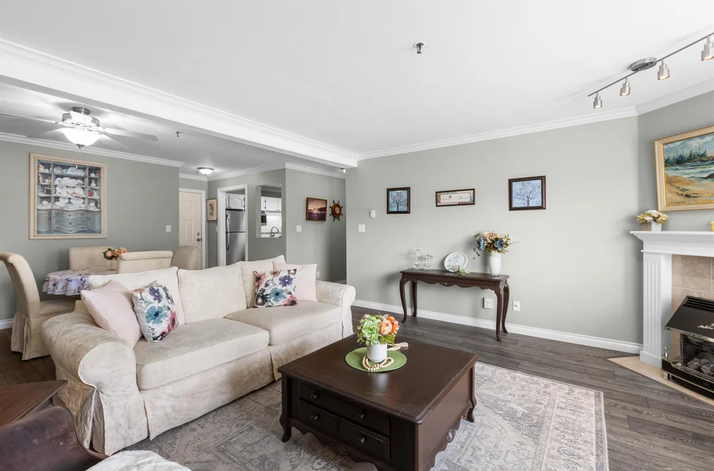 218 5710 201 STREET, Langley BC V3A 8A8, Langley BC — Residential for Sale — Photo 7 of 33