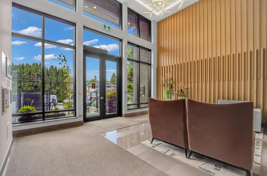 218 615 COTTONWOOD AVENUE, Coquitlam BC V3J 2S5, Coquitlam BC — Residential for Sale - Photo 2