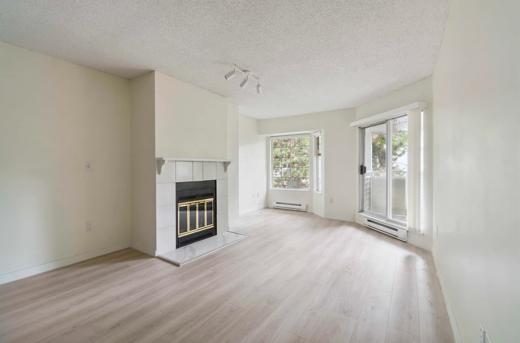 218 7591 MOFFATT ROAD, Richmond BC V6Y 3N2, Richmond BC — Residential for Sale — Photo 3 of 24
