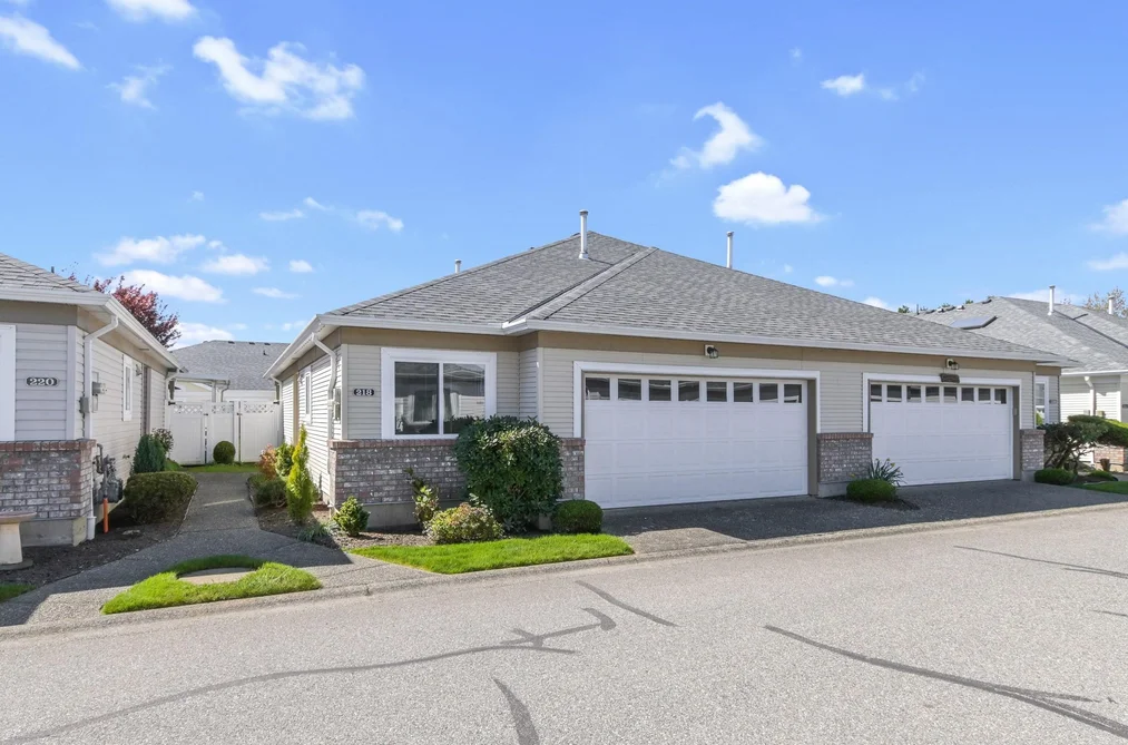 218 8485 YOUNG ROAD, Chilliwack BC V2P 7Y7, Chilliwack BC — Residential for Sale - Photo 2