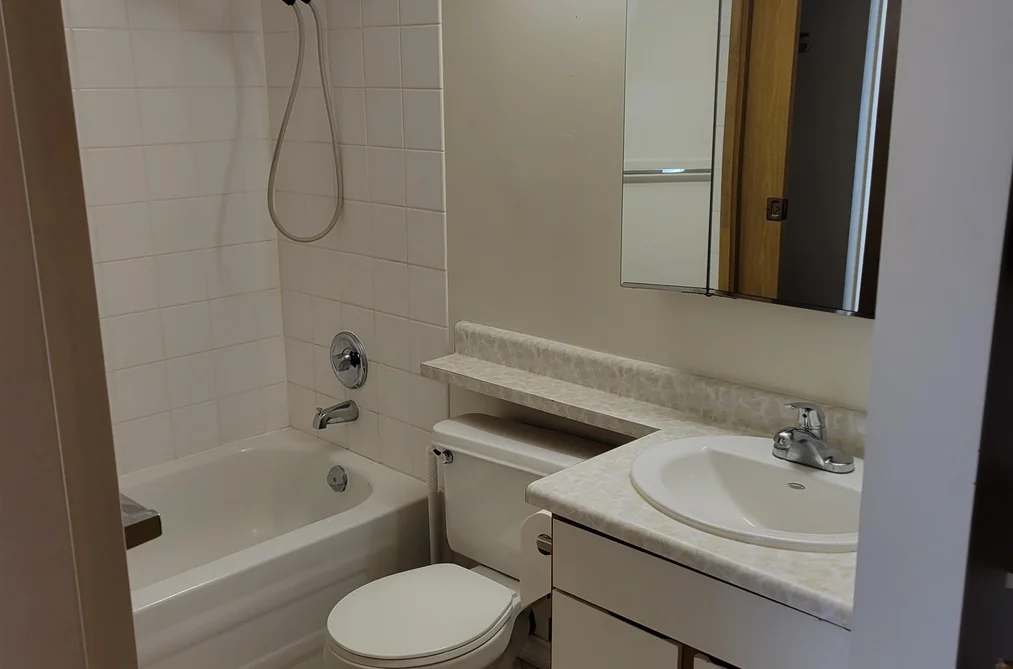 218 8500 LANSDOWNE ROAD, Richmond, BC — Residential for Sale — Photo 7 of 8