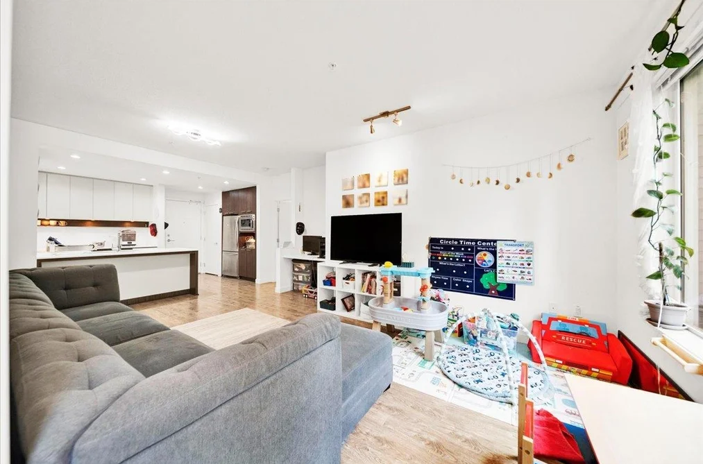 218 9250 UNIVERSITY HIGH STREET, Burnaby BC V5A 0B3, Burnaby BC — Residential for Sale - Photo 5