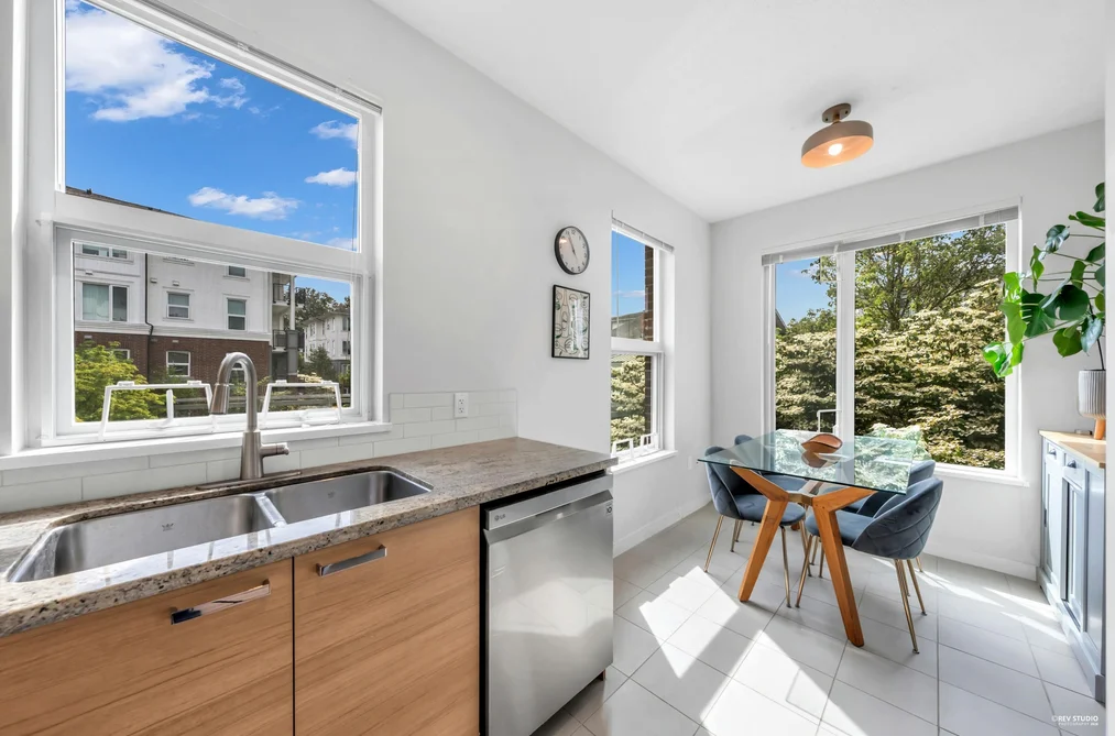 Condo for sale at 218 9388 Mckim Way Richmond British Columbia - MLS: R3122824