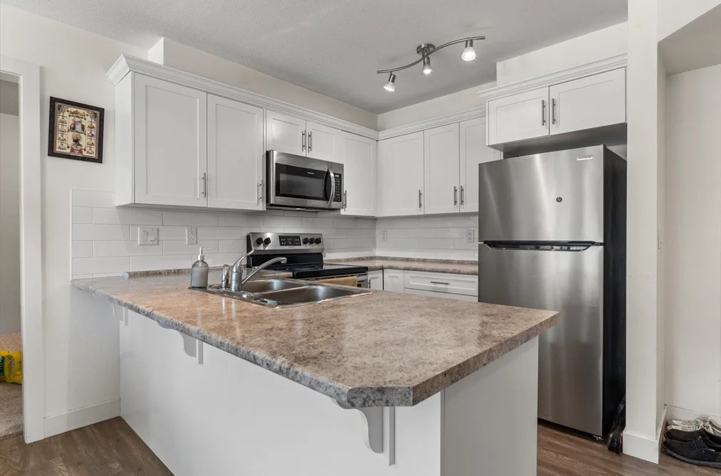 Condo for sale at 218 9422 Victor Street Chilliwack British Columbia - MLS: R3135200