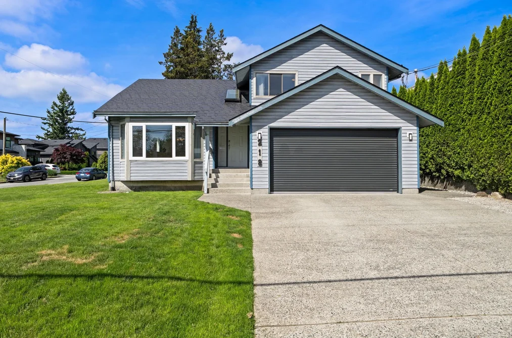 House for sale at 218 Mundy Street Coquitlam British Columbia - MLS: R3126565