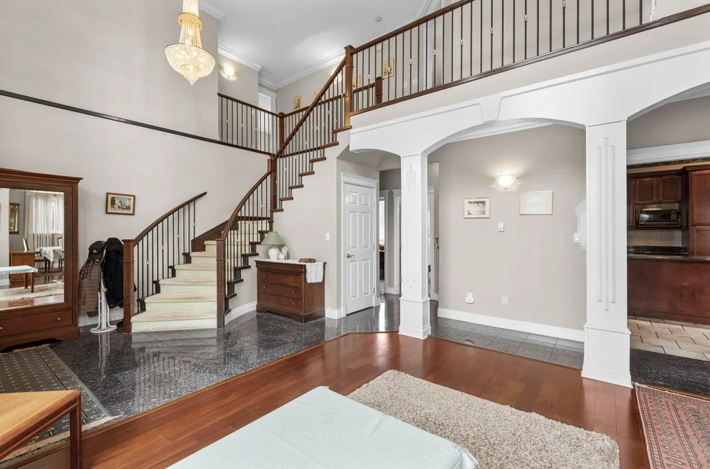 218 SEAVIEW DRIVE, Port Moody BC V3H 3J2, Port Moody BC — Residential for Sale - Photo 2
