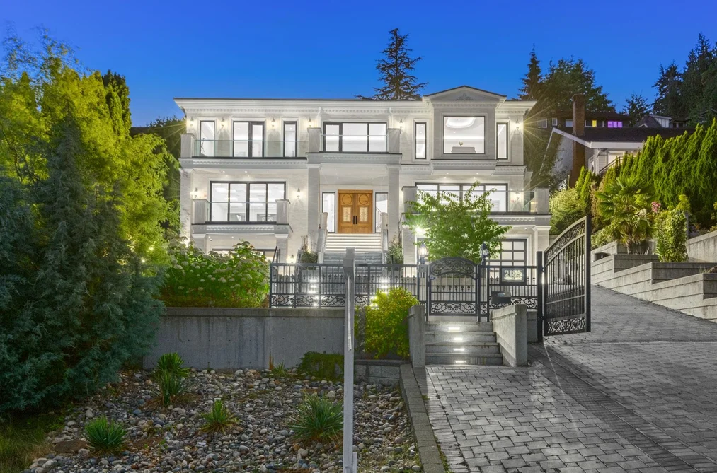 House for sale at 2185 Westhill Wynd West Vancouver British Columbia - MLS: R3147975