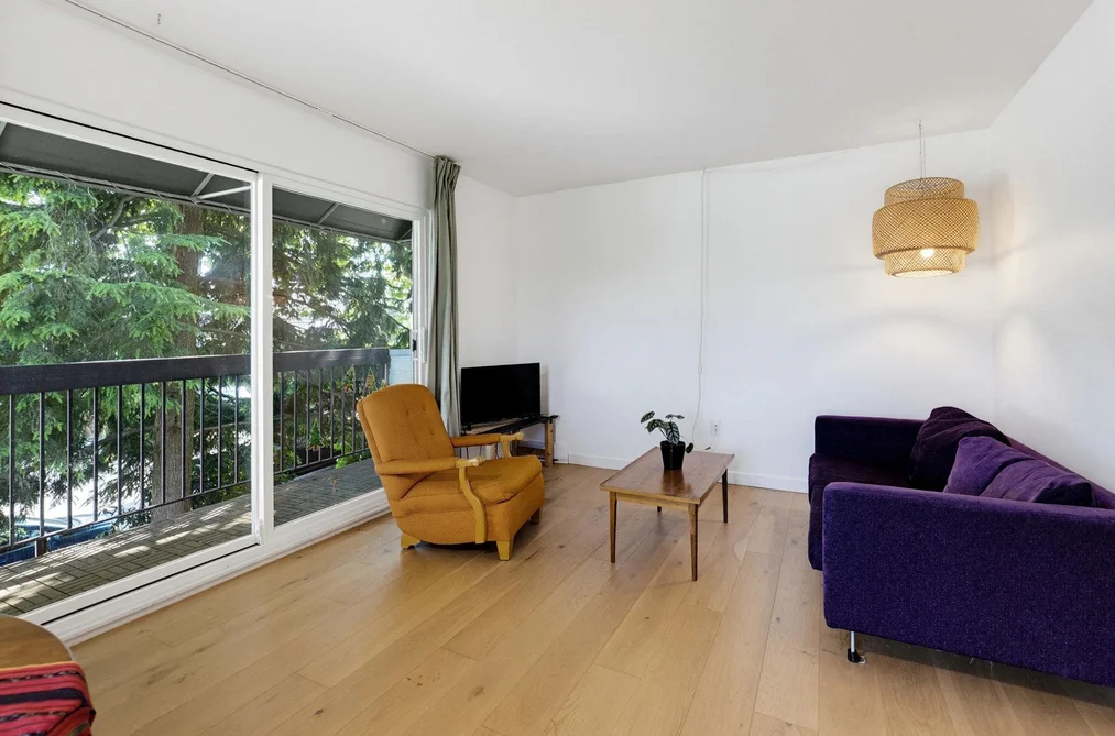 Condo for sale at 219 2910 E Pender Street Vancouver British Columbia - MLS: R3150615