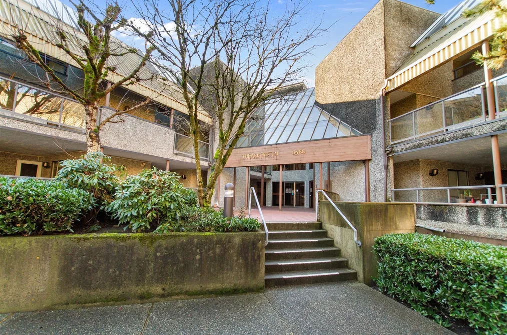 Condo for sale at 219 8460 Ackroyd Road Richmond British Columbia - MLS: R3125911