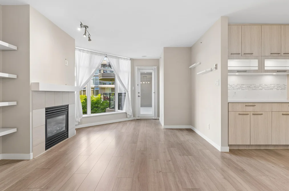 Condo for sale at 219 8480 Granville Avenue Richmond British Columbia - MLS: R3113658
