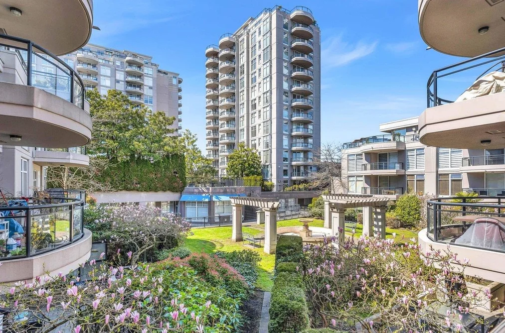 219 8480 GRANVILLE AVENUE, Richmond BC V6Y 4E8, Richmond BC — Residential for Sale - Photo 2