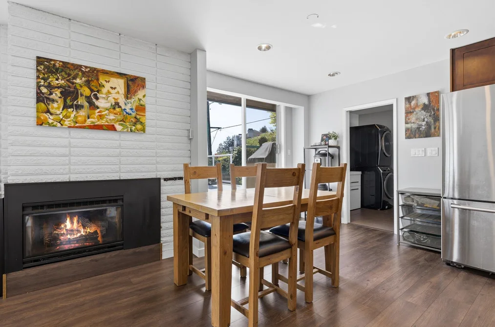 2190 HILLSIDE AVENUE, Coquitlam BC V3K 1L2, Coquitlam BC — Residential for Sale — Photo 11 of 40