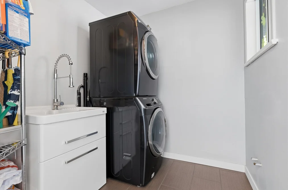 2190 HILLSIDE AVENUE, Coquitlam BC V3K 1L2, Coquitlam BC — Residential for Sale — Photo 30 of 40