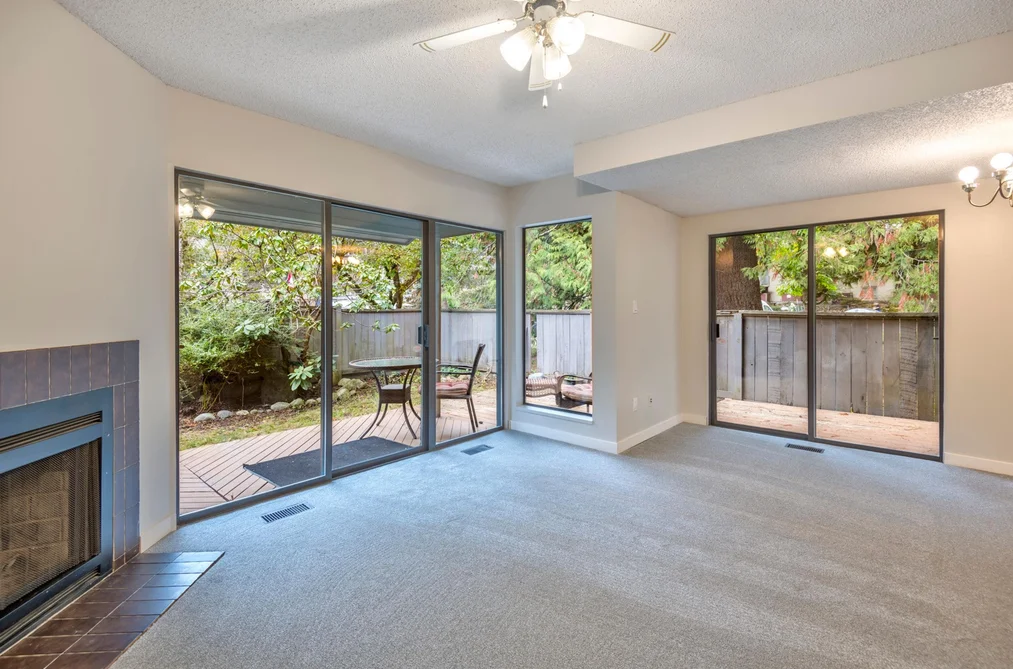 22-1174 Inlet Street, Coquitlam, BC - Townhouse for Sale - Photo 10 of 40 22-1174 Inlet Street, Coquitlam, BC - Townhouse for Sale - Photo 10 of 40