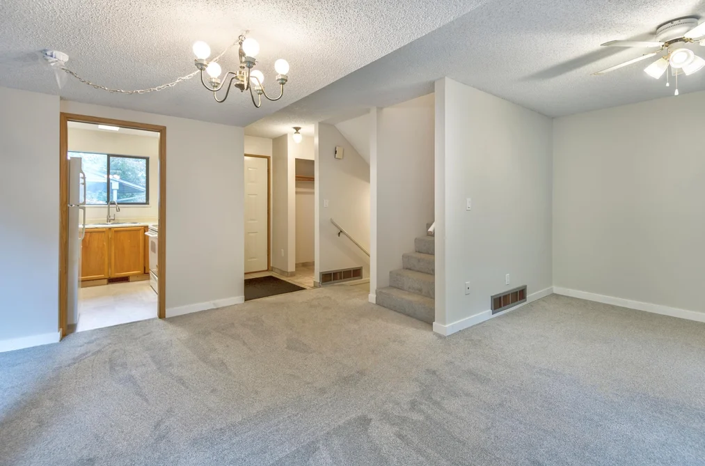 22-1174 Inlet Street, Coquitlam, BC - Townhouse for Sale - Photo 11 of 40 22-1174 Inlet Street, Coquitlam, BC - Townhouse for Sale - Photo 11 of 40