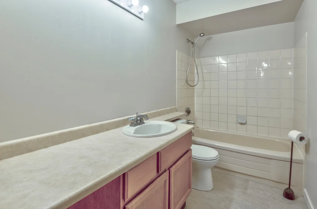 22-1174 Inlet Street, Coquitlam, BC - Townhouse for Sale - Photo 28 of 40 22-1174 Inlet Street, Coquitlam, BC - Townhouse for Sale - Photo 28 of 40