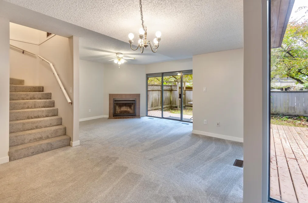 22-1174 Inlet Street, Coquitlam, BC - Townhouse for Sale - Photo 8 of 40 22-1174 Inlet Street, Coquitlam, BC - Townhouse for Sale - Photo 8 of 40