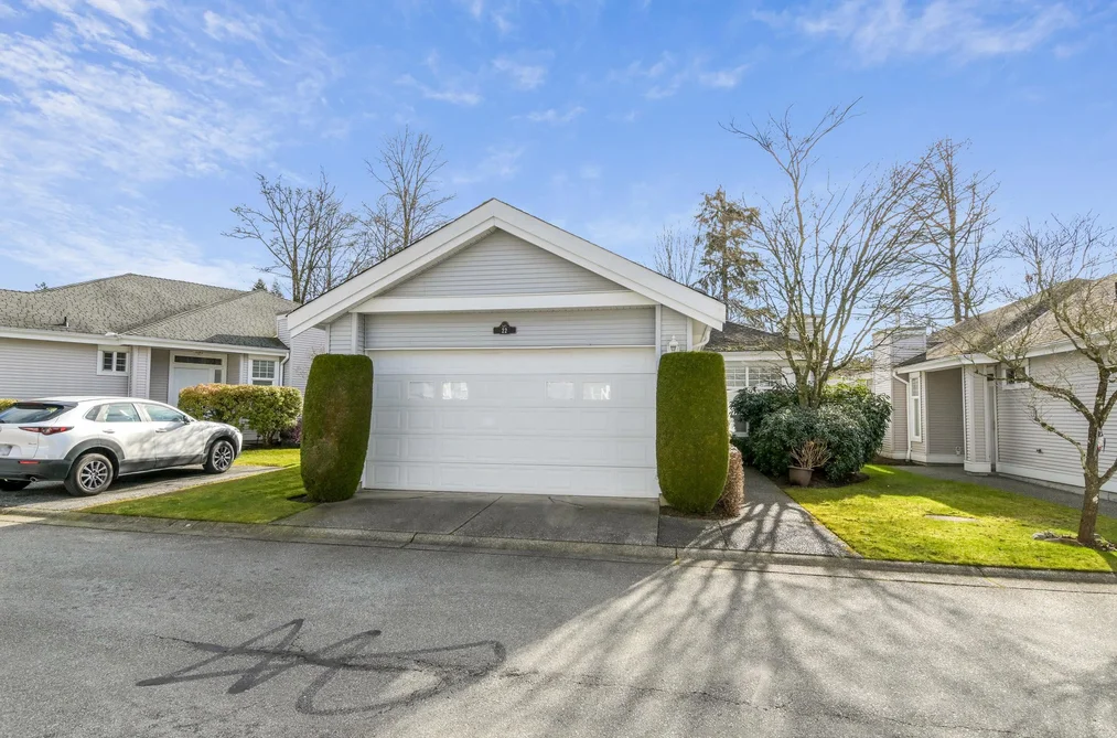 22 20770 97B AVENUE, Langley BC V1M 3X9, Langley BC — Residential for Sale - Main Photo