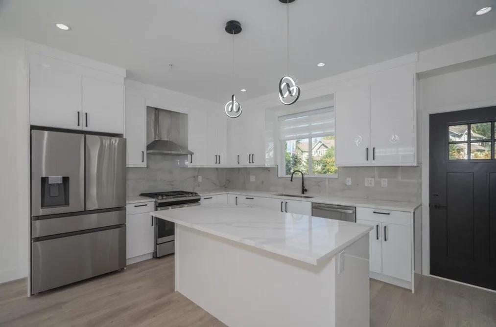 22-23108 Lougheed Highway, Maple Ridge, BC - Townhouse for Sale - Photo 7 of 19 22-23108 Lougheed Highway, Maple Ridge, BC - Townhouse for Sale - Photo 7 of 19