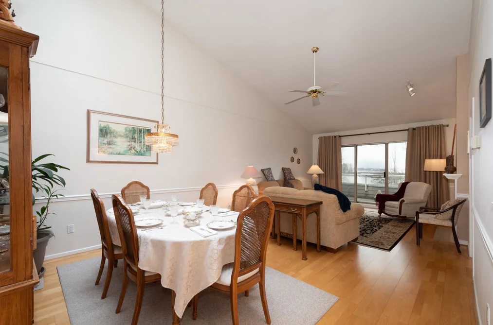 22 323 GOVERNORS COURT, New Westminster BC V3L 5S6, New Westminster BC — Residential for Sale - Photo 2