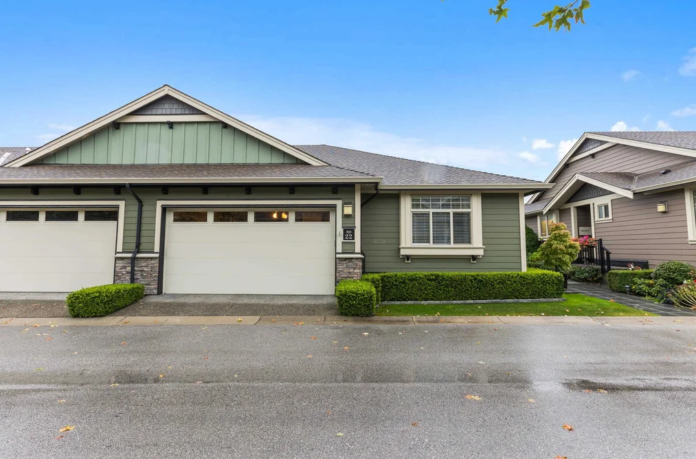 22 350 174 STREET, Surrey BC V3Z 2N8, Surrey BC — Residential for Sale - Photo 2