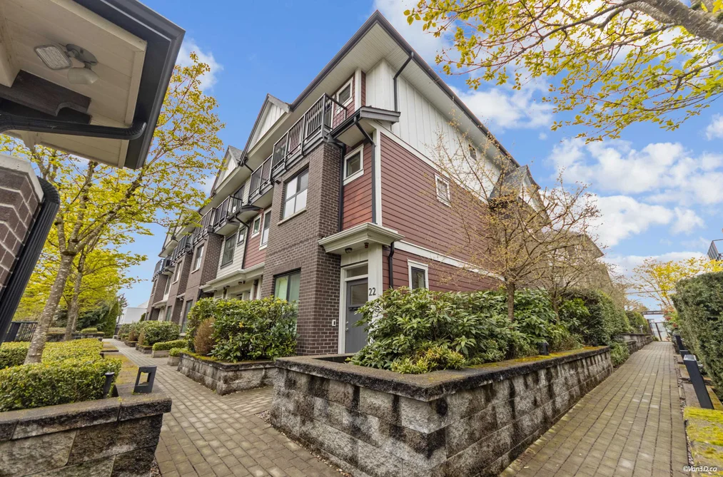 Townhouse for sale at 22 7039 Macpherson Avenue Burnaby British Columbia - MLS: R3107934