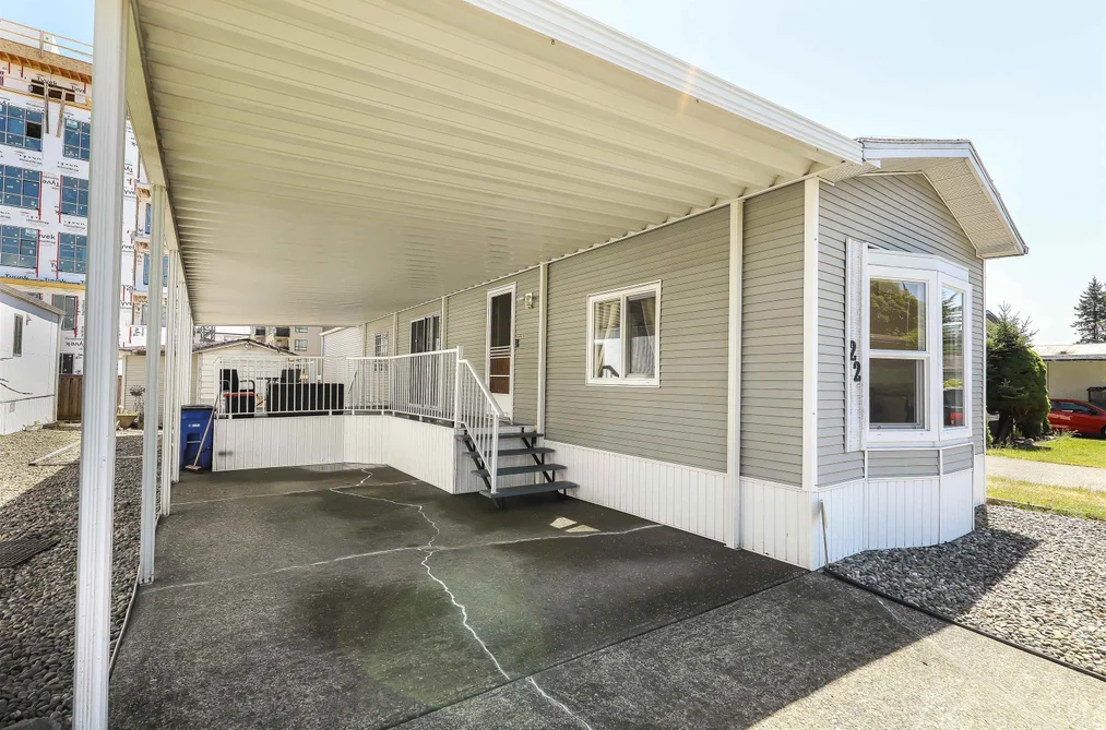 22 8670 156 STREET, Surrey BC V3S 3S1, Surrey BC — Residential for Sale — Photo 4 of 19