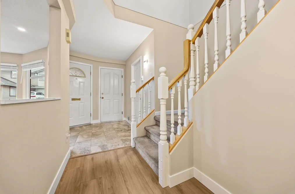 22-9727 152B Street, Surrey, BC - Townhouse for Sale - Photo 4 of 33 22-9727 152B Street, Surrey, BC - Townhouse for Sale - Photo 4 of 33