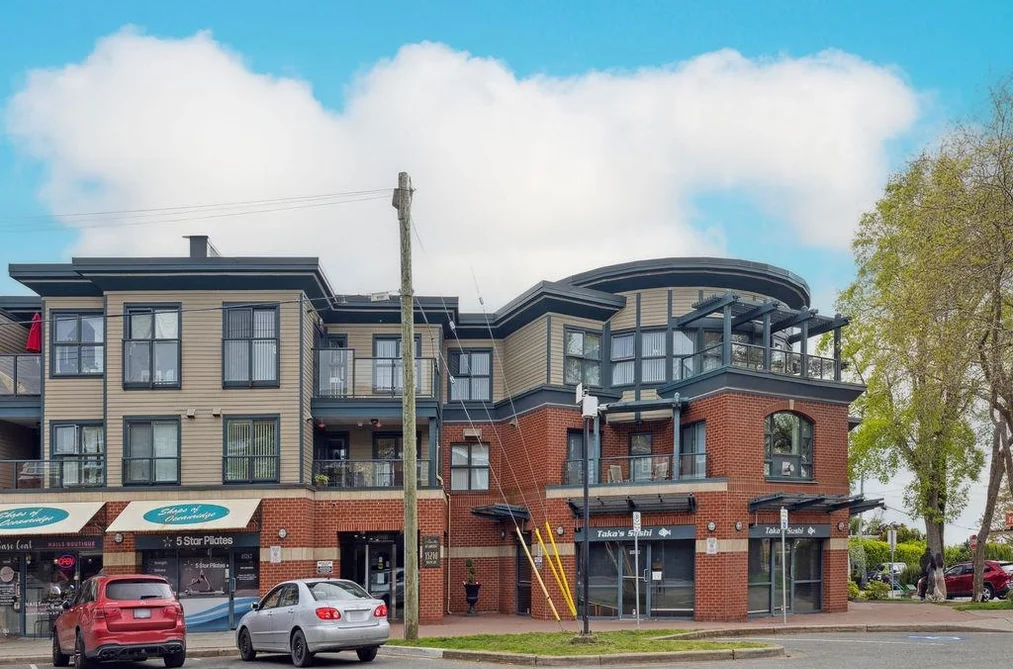 Condo for sale at 220 15210 Pacific Avenue White Rock British Columbia - MLS: R3094214