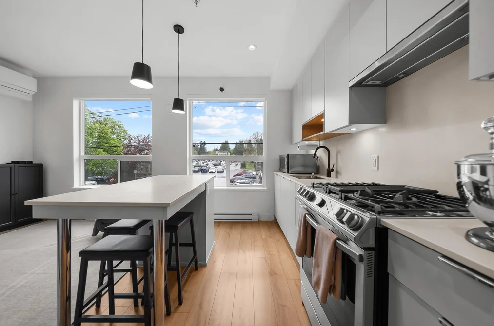 220 2493 MONTROSE AVENUE, Abbotsford BC V2S 3T2, Abbotsford BC — Residential for Sale - Photo 2