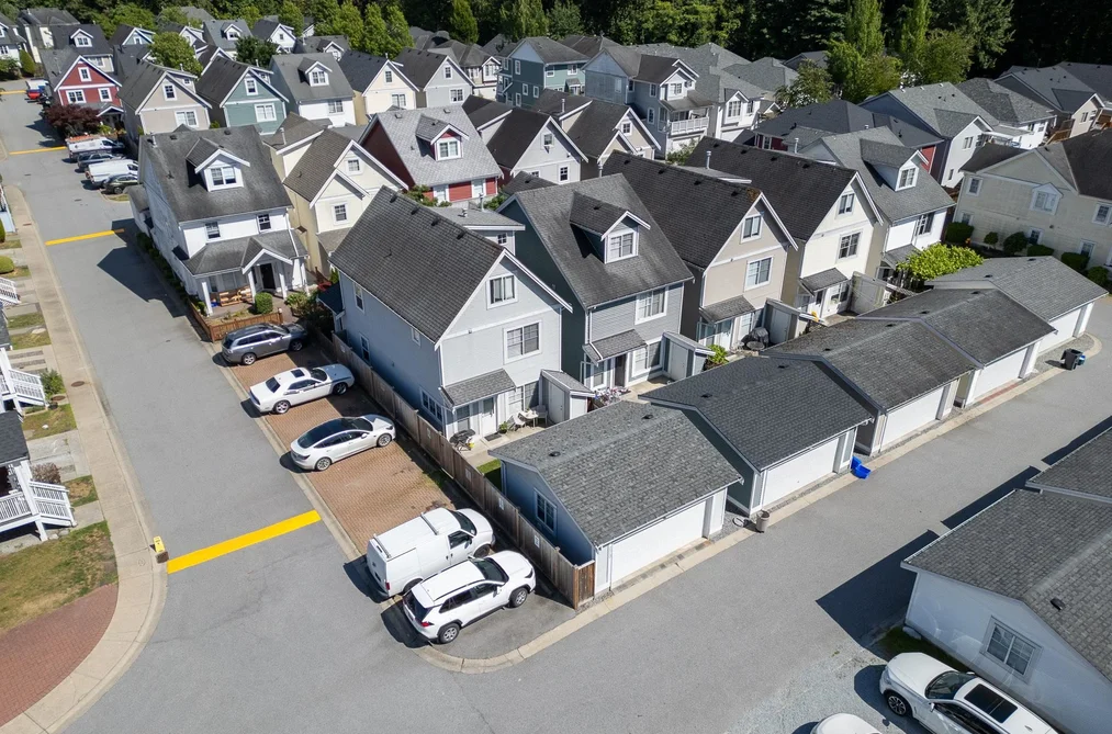 220 3000 RIVERBEND DRIVE, Coquitlam, BC — Residential for Sale — Photo 8 of 40